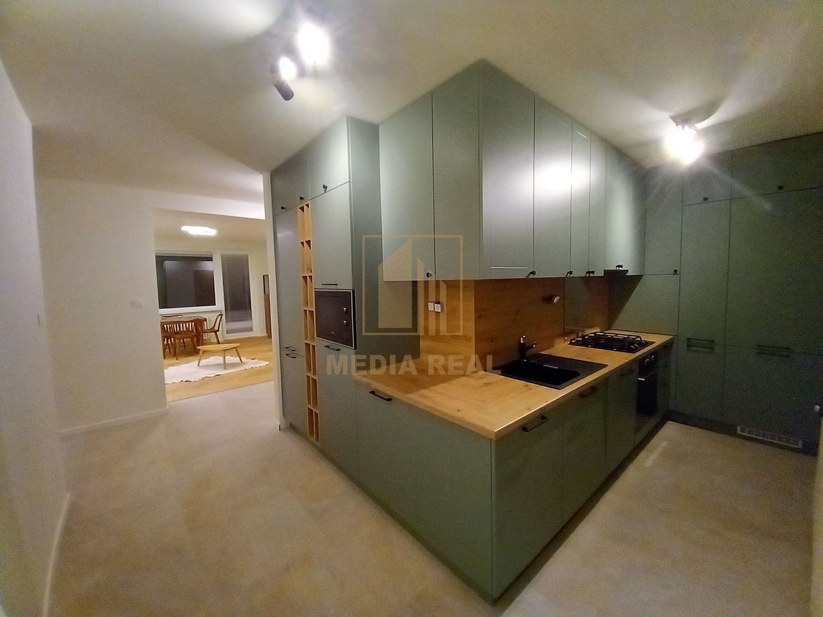 Prenájom krásny, nadštandardný 3-izbový byt + balkóny, v peknom prostredí, Piešťany