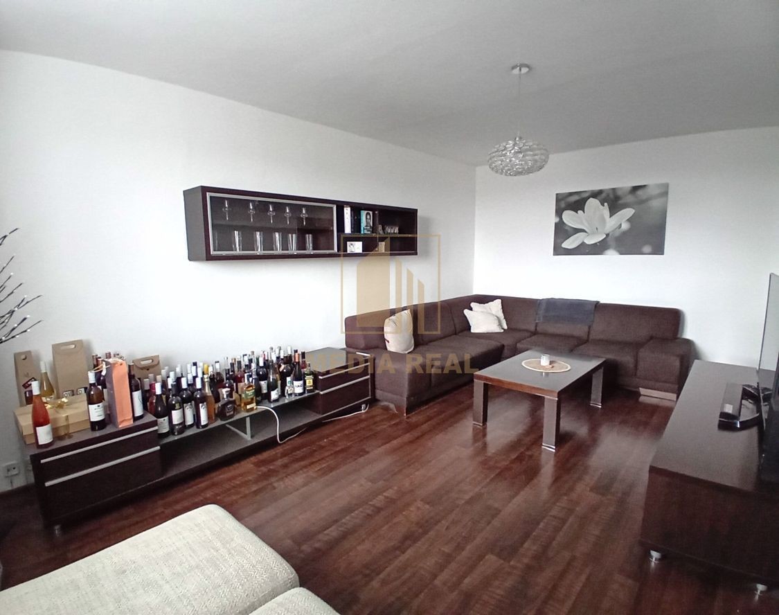 Prenájom krásny, priestranný 3-izbový byt + balkón, v peknom prostredí, Piešťany
